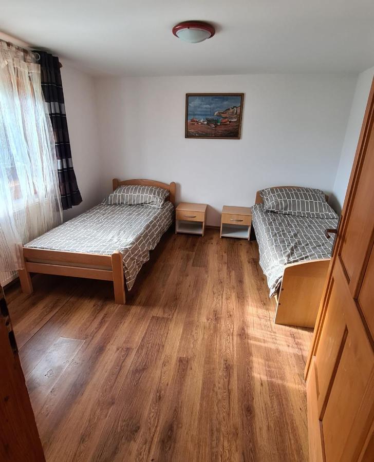 Apartment Prozor Otočac Zewnętrze zdjęcie